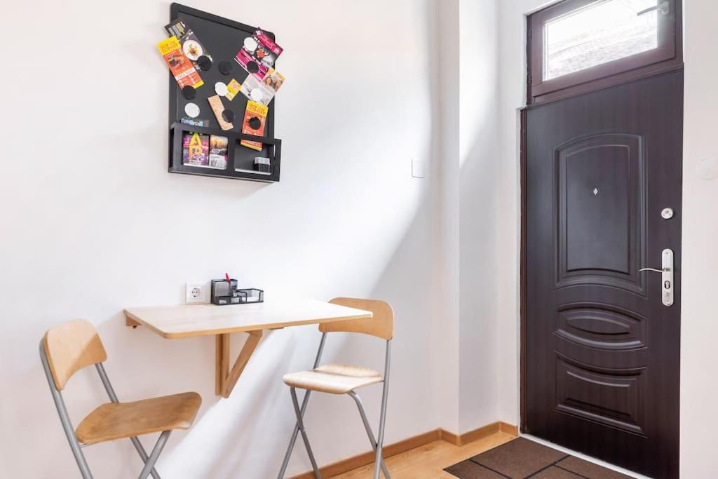 Vintage Style Cozy Downtown Apartment. บูดาเปสต์ ภายนอก รูปภาพ